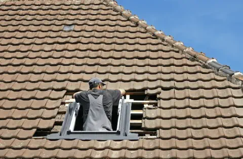 Pose de velux - Les Ormes
